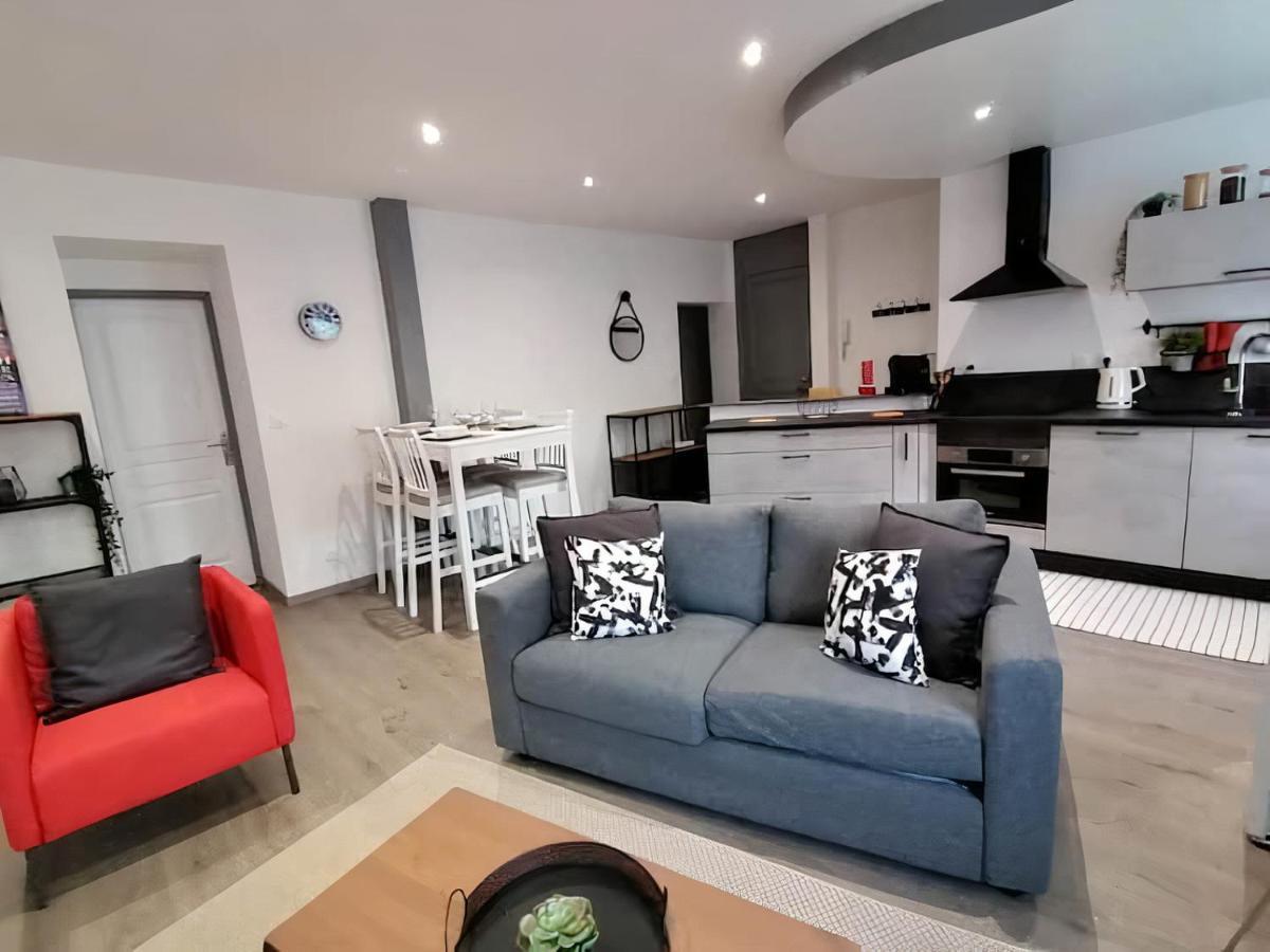 Grand Appartement 2 Chambres Avec Fibre Et Netflix Belfort Eksteriør bilde