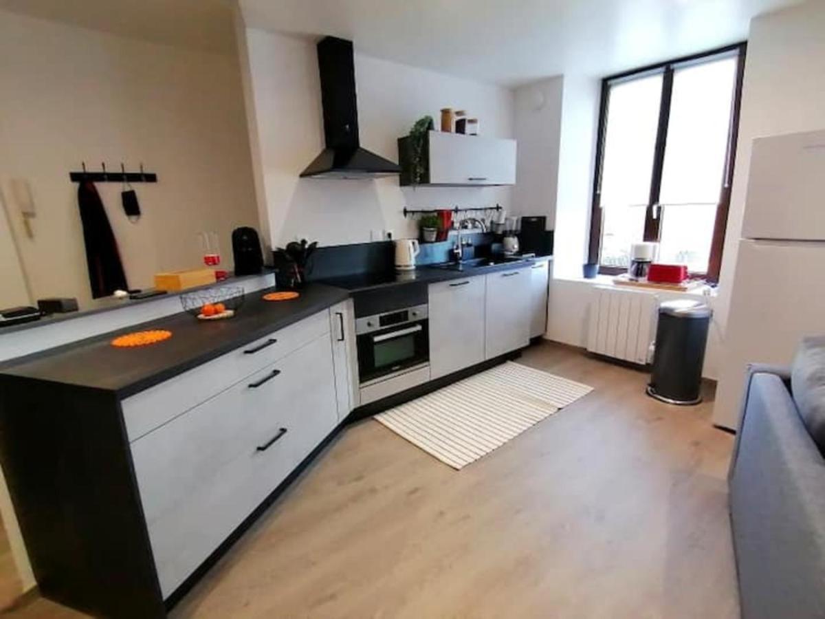 Grand Appartement 2 Chambres Avec Fibre Et Netflix Belfort Eksteriør bilde